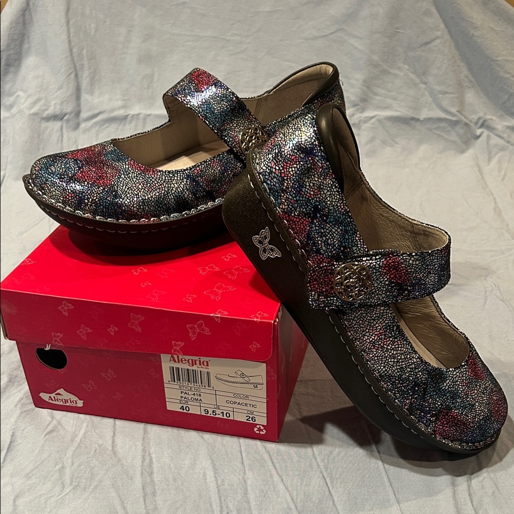Alegria Women's Colorful Mary Jane Flats. Paloma style. Copacetic color.
